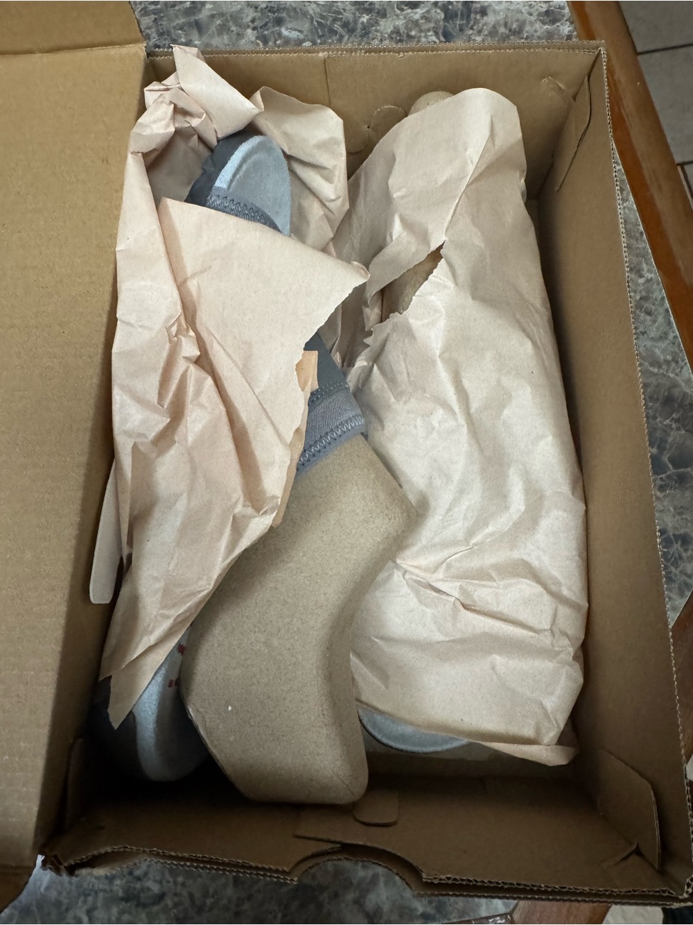 Merrell Women's Gray and Pink Terran Post II Sandals - Picture 2 of 7